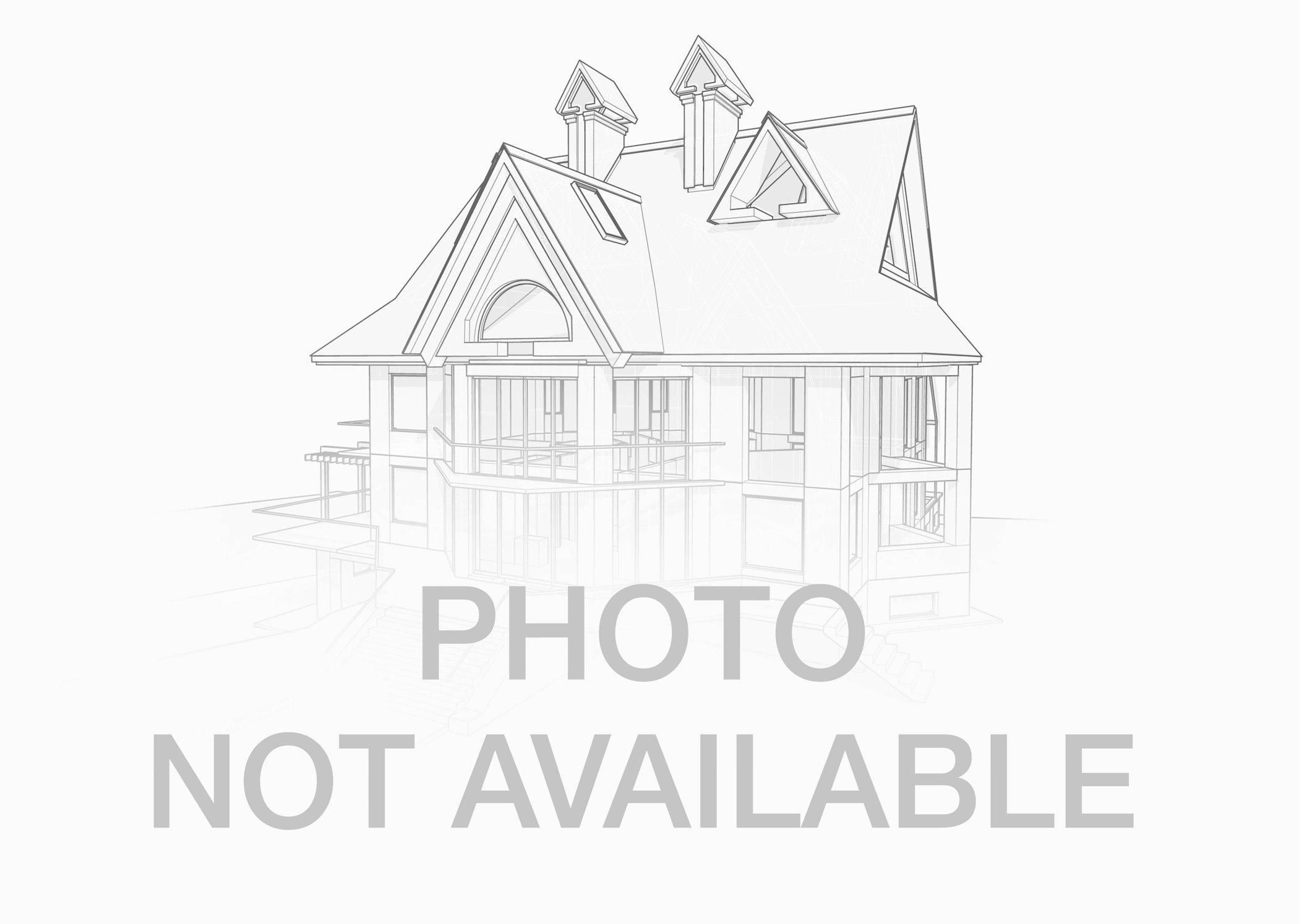 1327 W Addison Street 